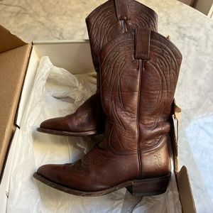 Frye Billy Pull On Boot size 8.5